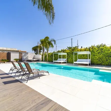 Aqua Venere Pool & Bed & Breakfast 4*