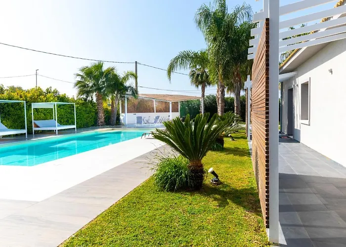 Alojamento de Acomodação e Pequeno-almoço Aqua Venere Pool &