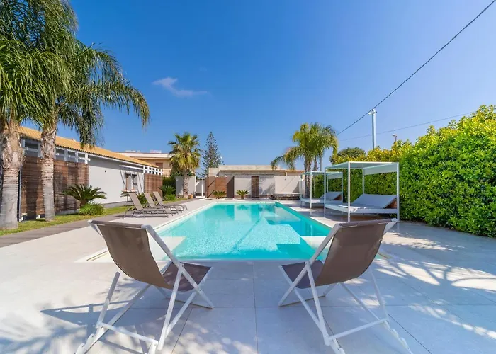 לינה וארוחת בוקר Aqua Venere Pool & 4*