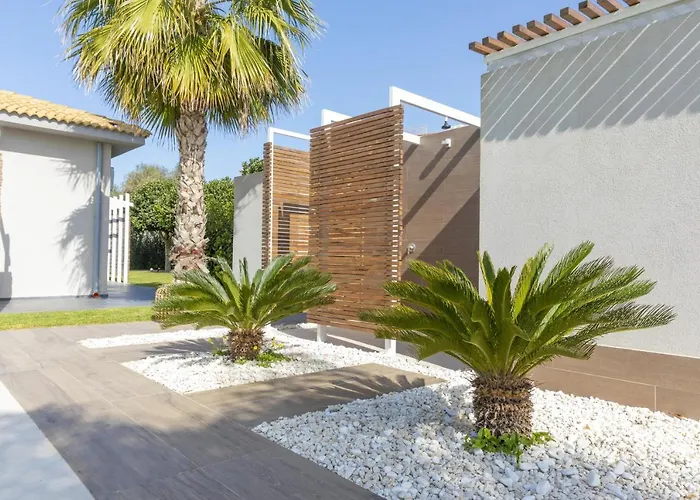 Aqua Venere Pool & לינה וארוחת בוקר 4*