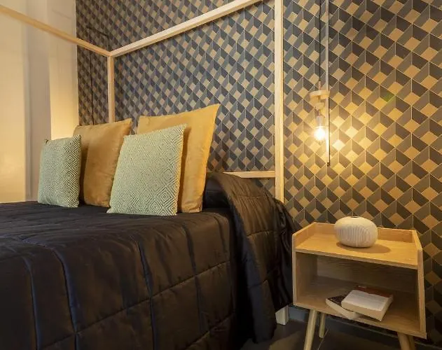 Aqua Venere Pool & לינה וארוחת בוקר מרסאלה