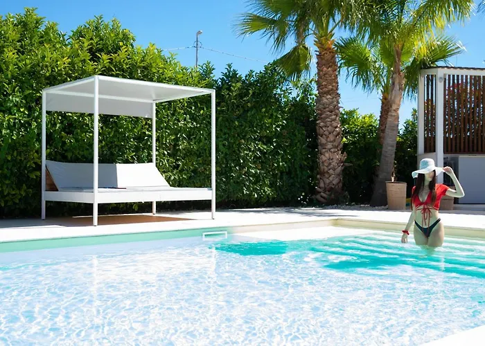 לינה וארוחת בוקר Aqua Venere Pool &