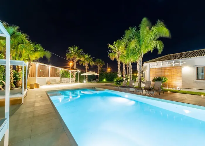 לינה וארוחת בוקר Aqua Venere Pool & מרסאלה