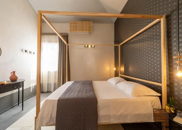 לינה וארוחת בוקר Aqua Venere Pool & מרסאלה